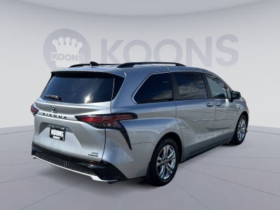 2023 Toyota Sienna XSE