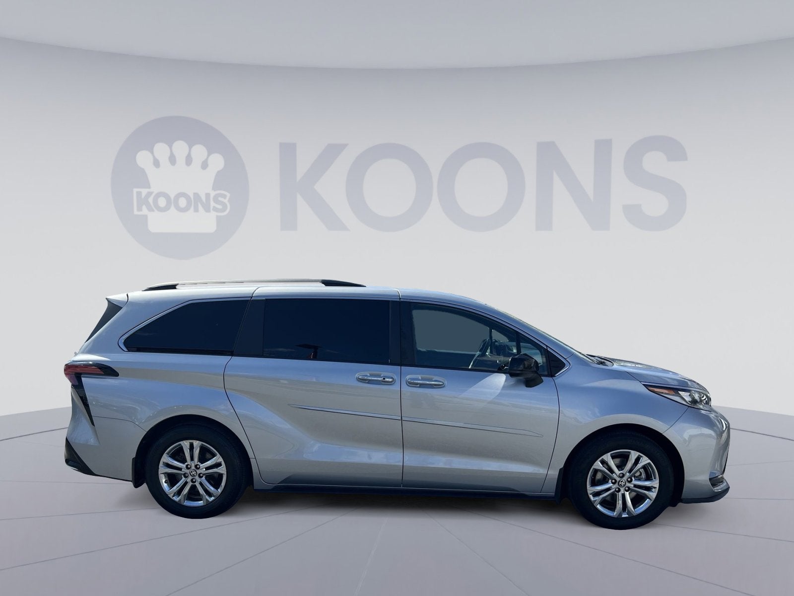 2023 Toyota Sienna XSE