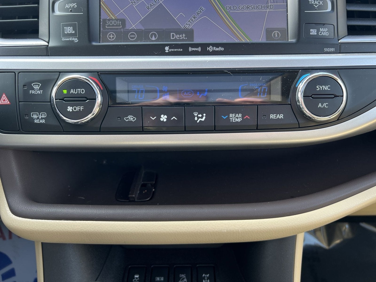 2019 Toyota Highlander Limited Platinum