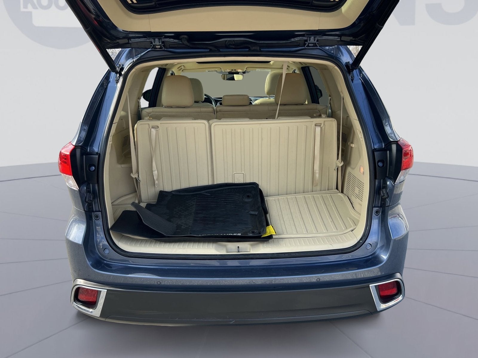 2019 Toyota Highlander Limited Platinum