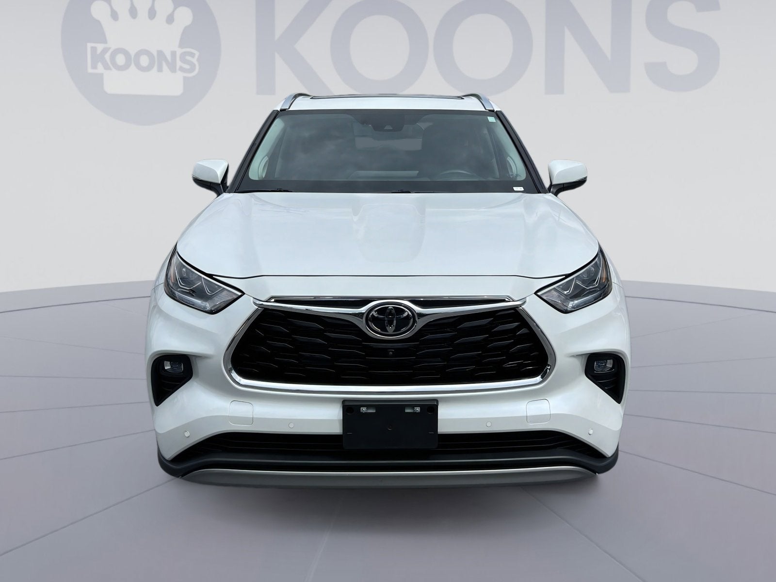 2025 Toyota Highlander Hybrid Platinum