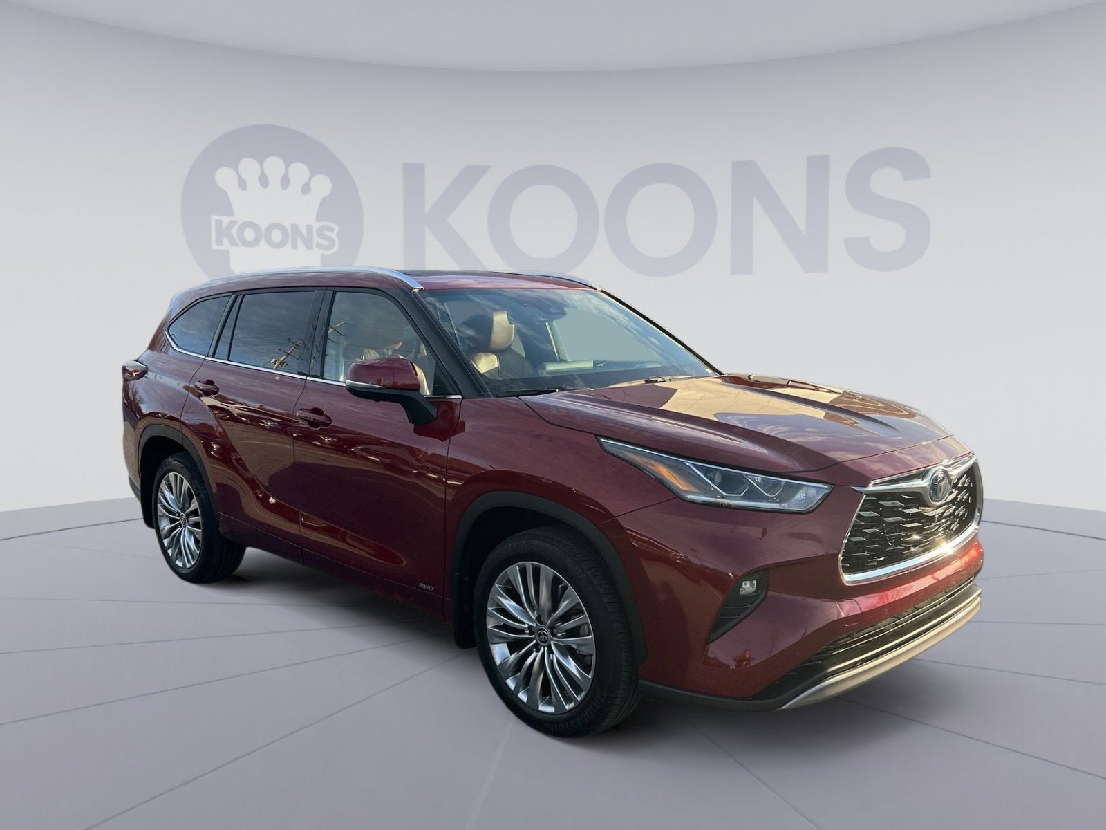 2024 Toyota Highlander Hybrid Platinum