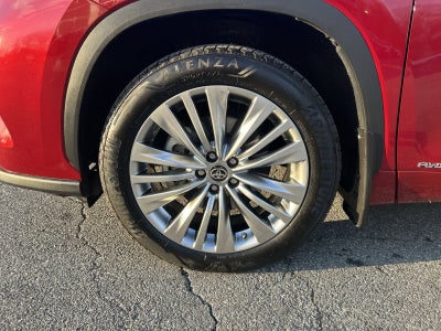 2024 Toyota Highlander Hybrid Platinum