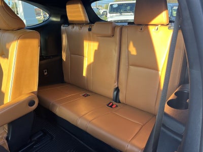 2024 Toyota Highlander Hybrid Platinum