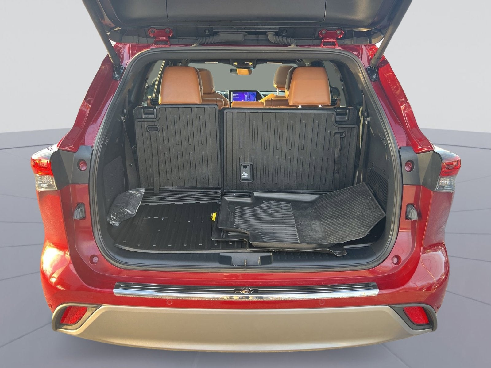 2024 Toyota Highlander Hybrid Platinum