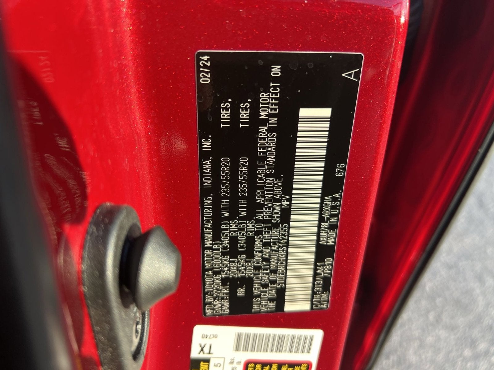 2024 Toyota Highlander Hybrid Platinum