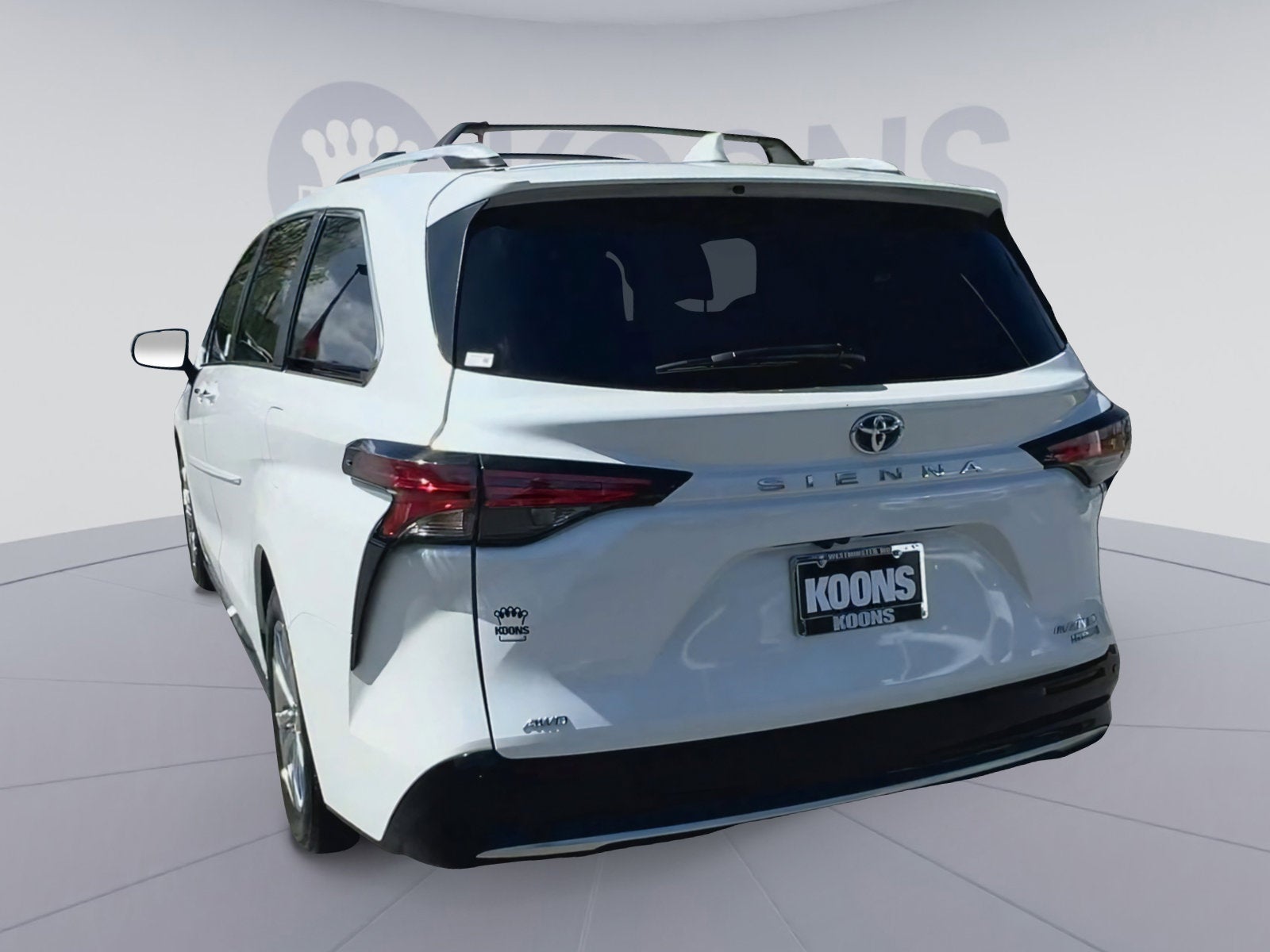 2024 Toyota Sienna Platinum