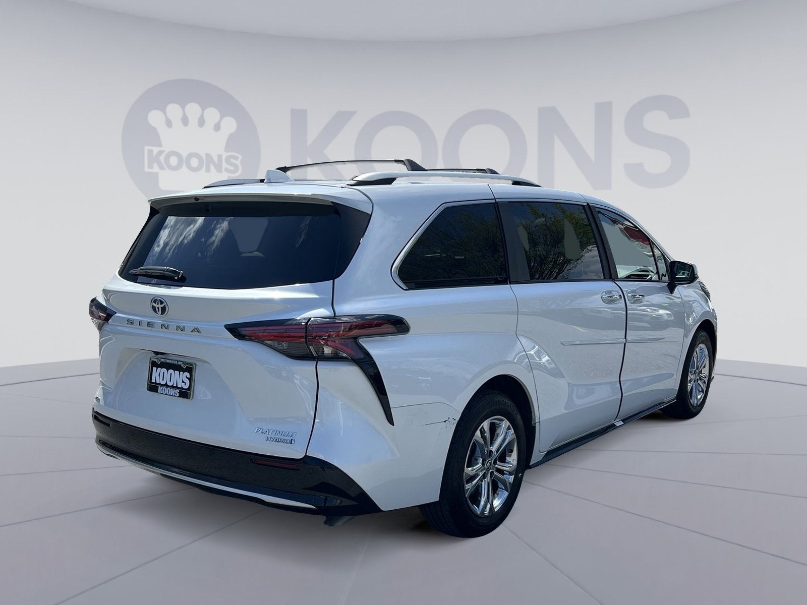 2024 Toyota Sienna Platinum