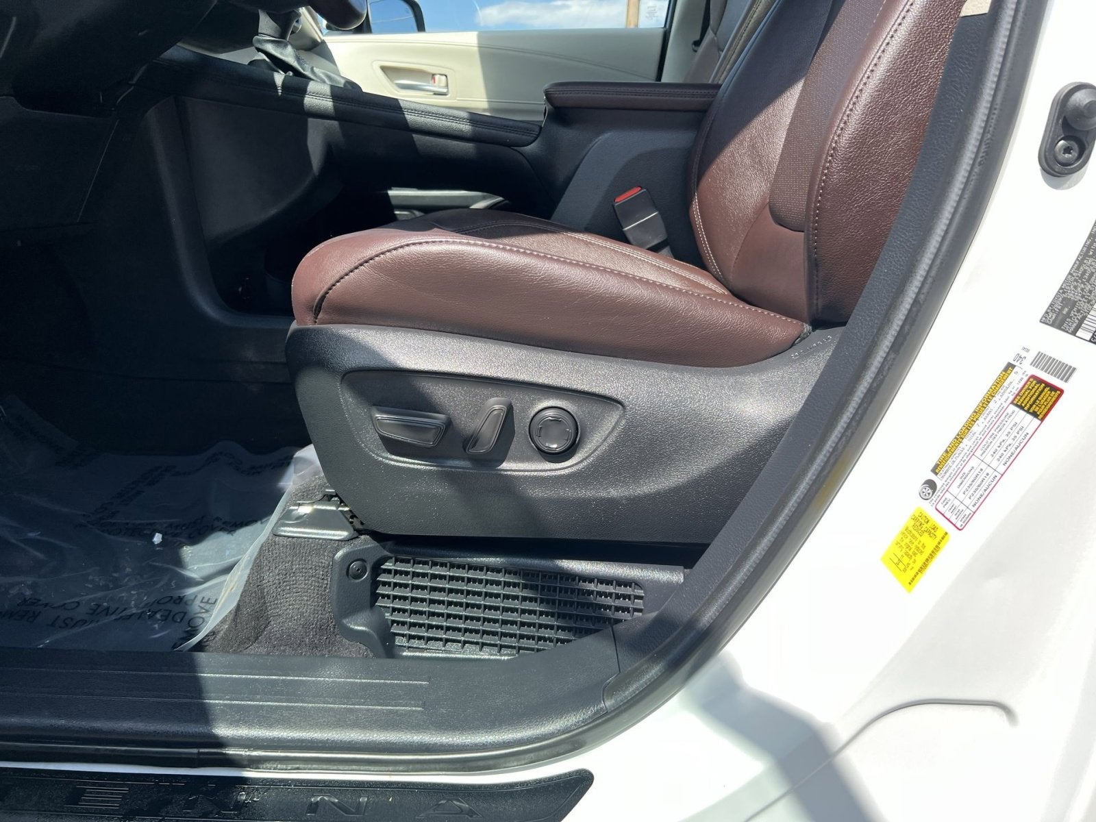 2024 Toyota Sienna Platinum