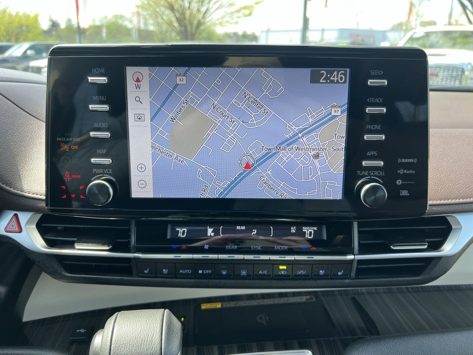 2024 Toyota Sienna Platinum