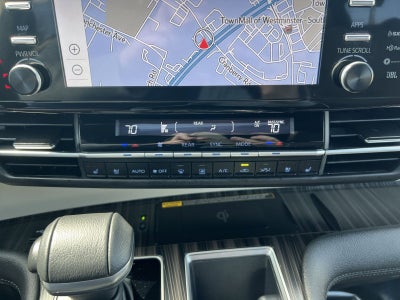 2024 Toyota Sienna Platinum