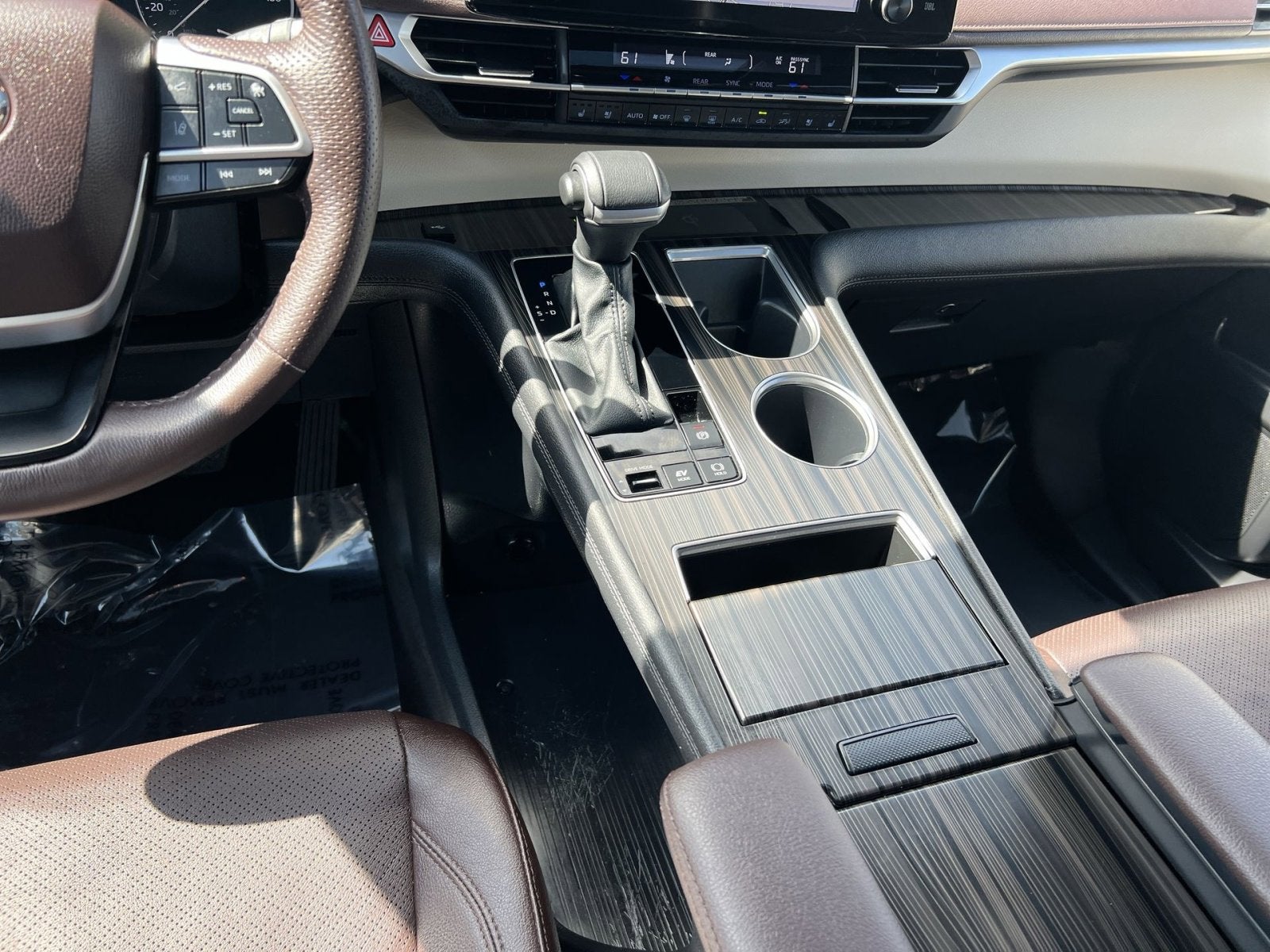 2024 Toyota Sienna Platinum