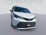 2024 Toyota Sienna Platinum