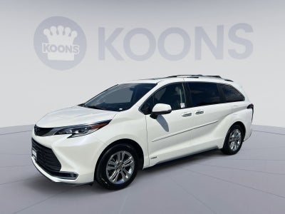 2021 Toyota Sienna Platinum