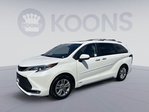 2021 Toyota Sienna Platinum