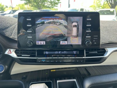2021 Toyota Sienna Platinum