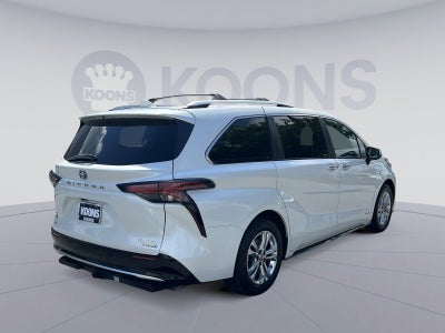 2021 Toyota Sienna Platinum