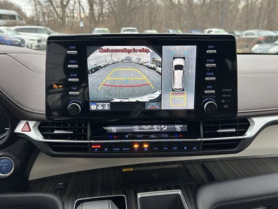 2023 Toyota Sienna Platinum