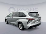 2023 Toyota Sienna Platinum