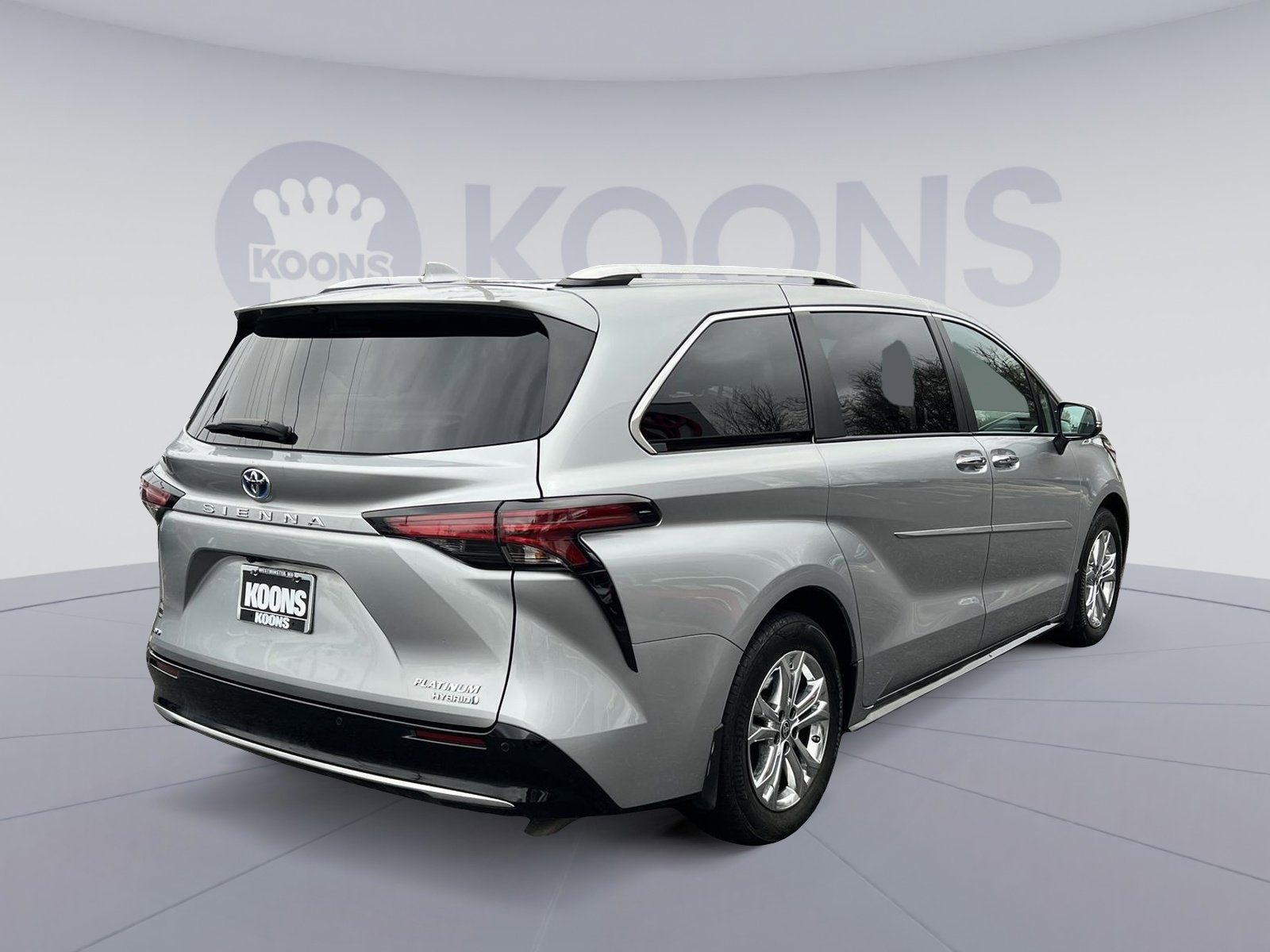 2023 Toyota Sienna Platinum