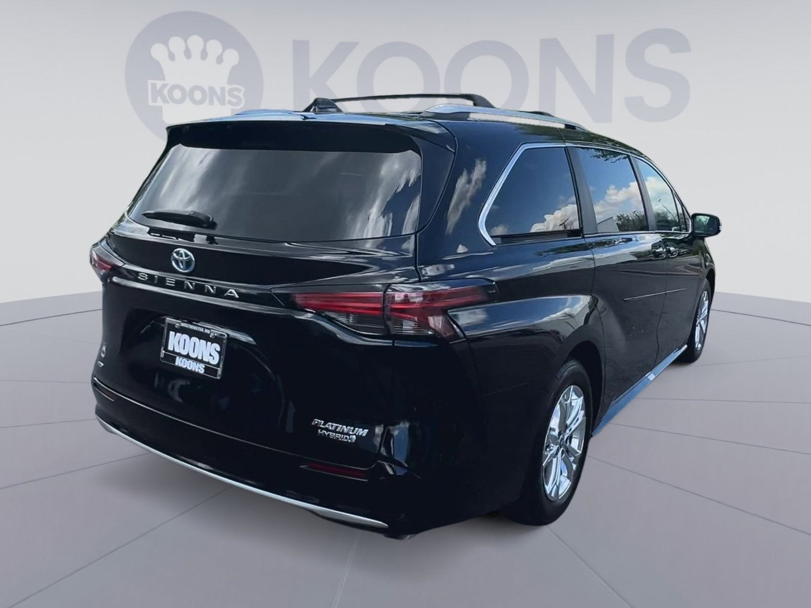 2024 Toyota Sienna Platinum