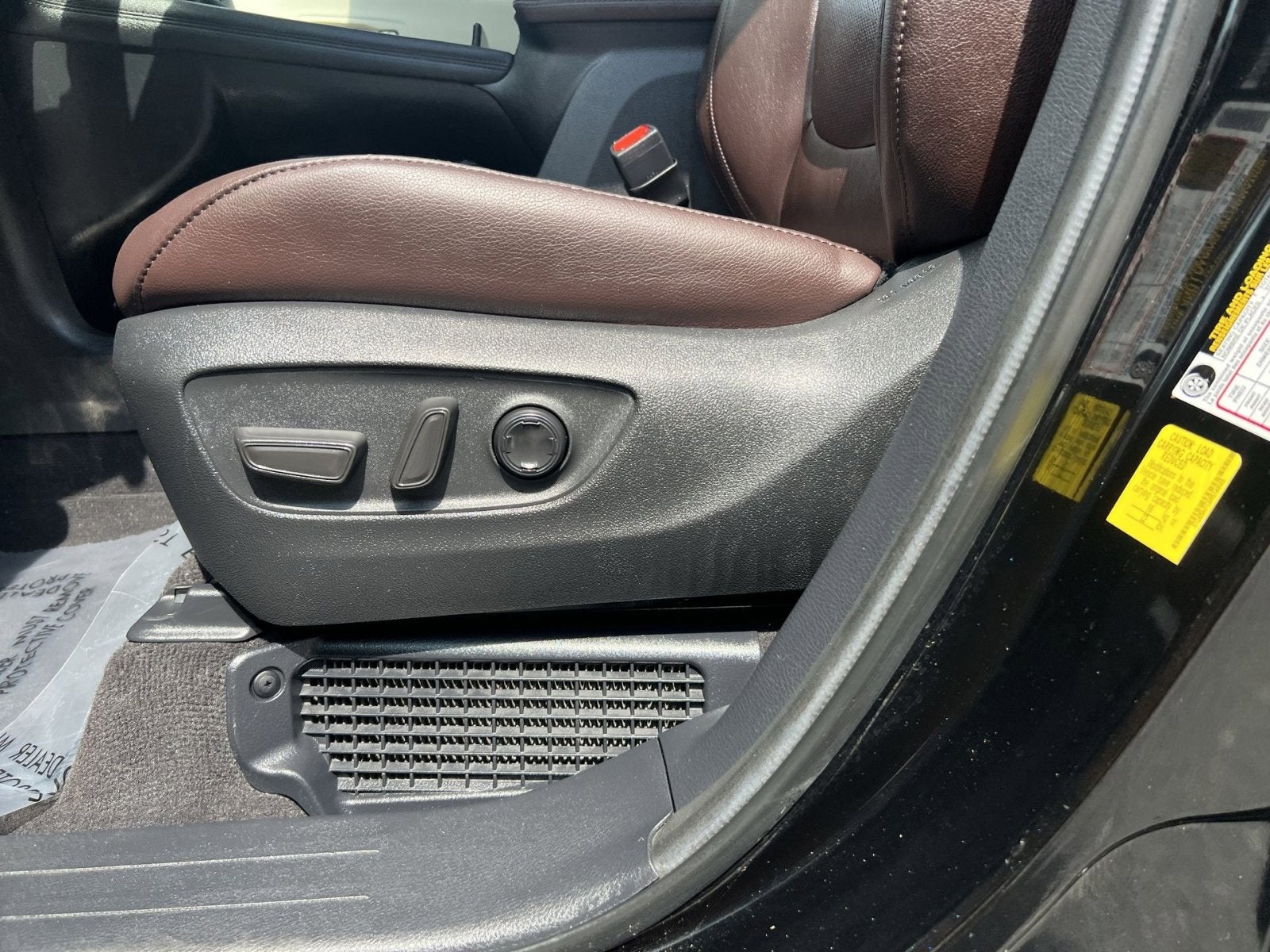 2024 Toyota Sienna Platinum