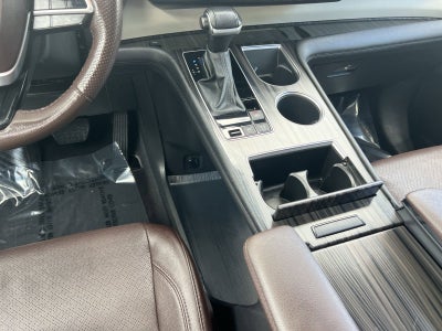 2024 Toyota Sienna Platinum