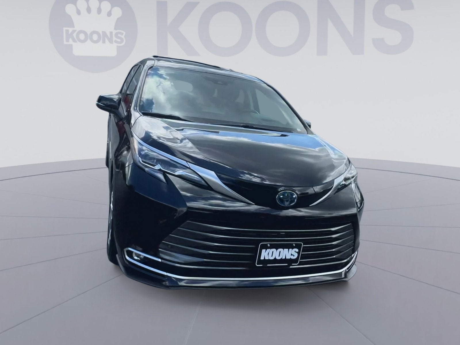 2024 Toyota Sienna Platinum