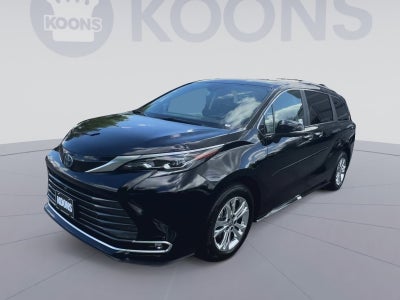 2024 Toyota Sienna Platinum