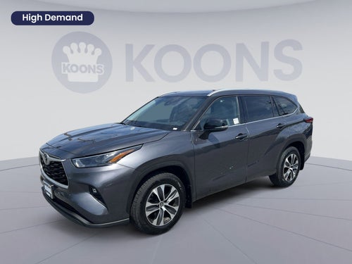 2022 Toyota Highlander XLE