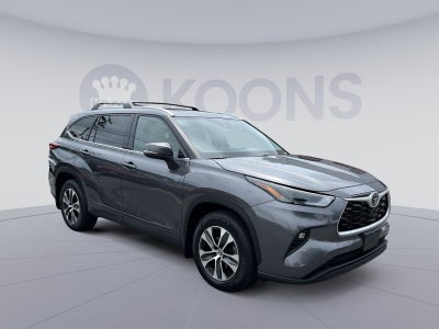 2022 Toyota Highlander XLE