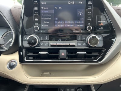 2022 Toyota Highlander XLE