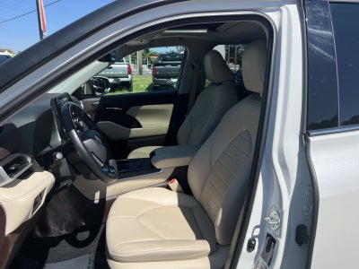 2021 Toyota Highlander Hybrid XLE