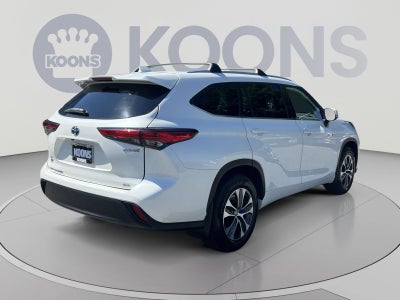 2021 Toyota Highlander Hybrid XLE