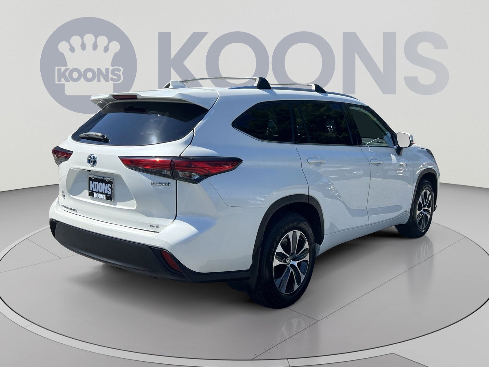 2021 Toyota Highlander Hybrid XLE