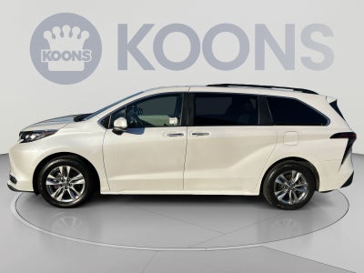 2024 Toyota Sienna XLE
