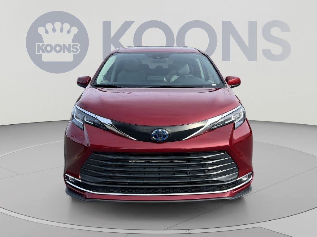 2022 Toyota Sienna XLE