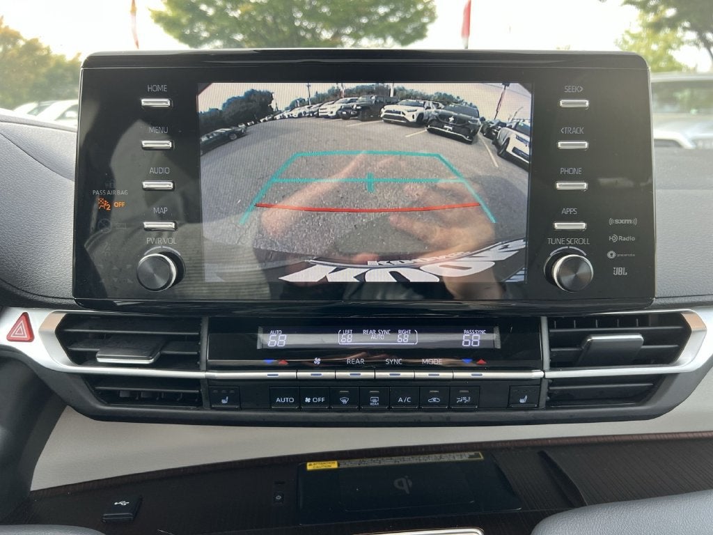 2022 Toyota Sienna XLE