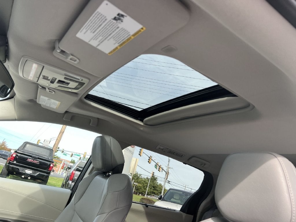 2022 Toyota Sienna XLE