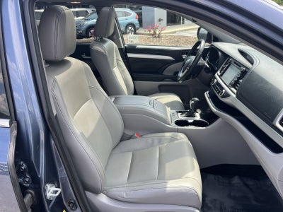 2017 Toyota Highlander XLE