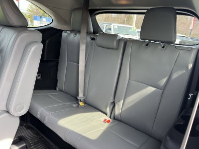 2024 Toyota Highlander Platinum