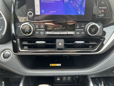 2025 Toyota Highlander XLE