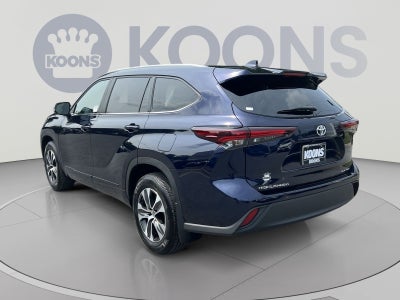 2025 Toyota Highlander XLE
