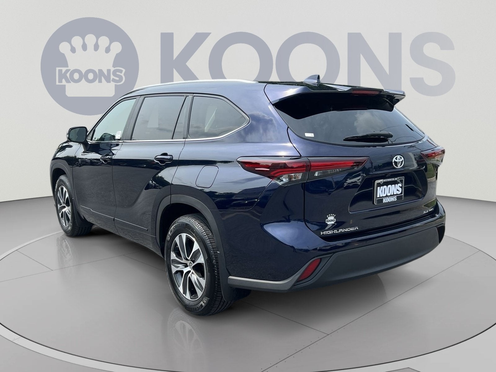 2025 Toyota Highlander XLE