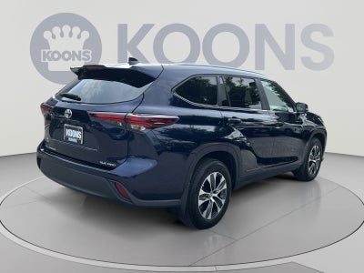 2025 Toyota Highlander XLE
