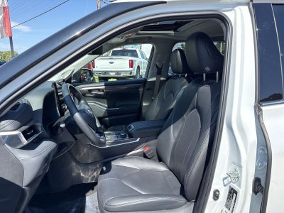 2025 Toyota Highlander Limited