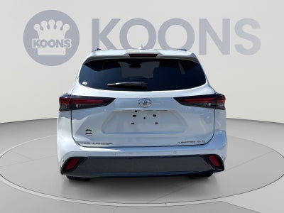 2025 Toyota Highlander Limited