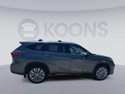 2023 Toyota Highlander Platinum