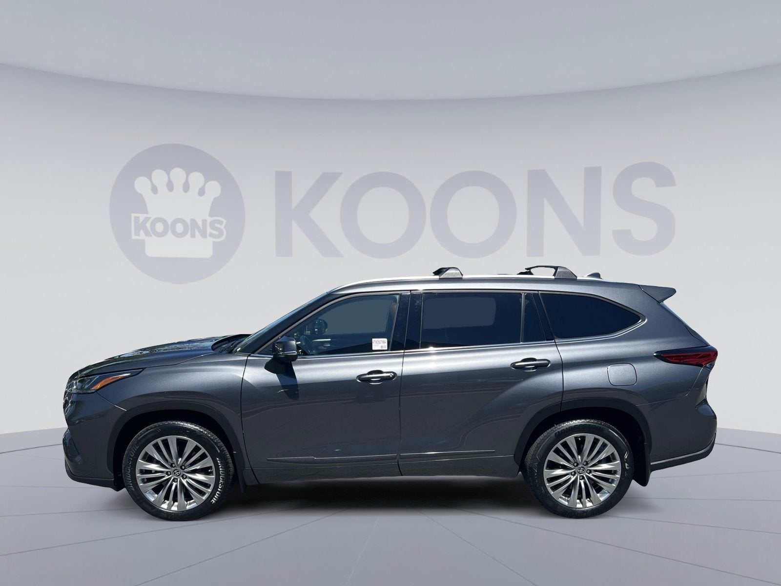 2023 Toyota Highlander Platinum