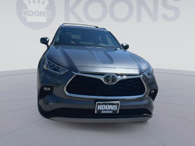 2023 Toyota Highlander Platinum